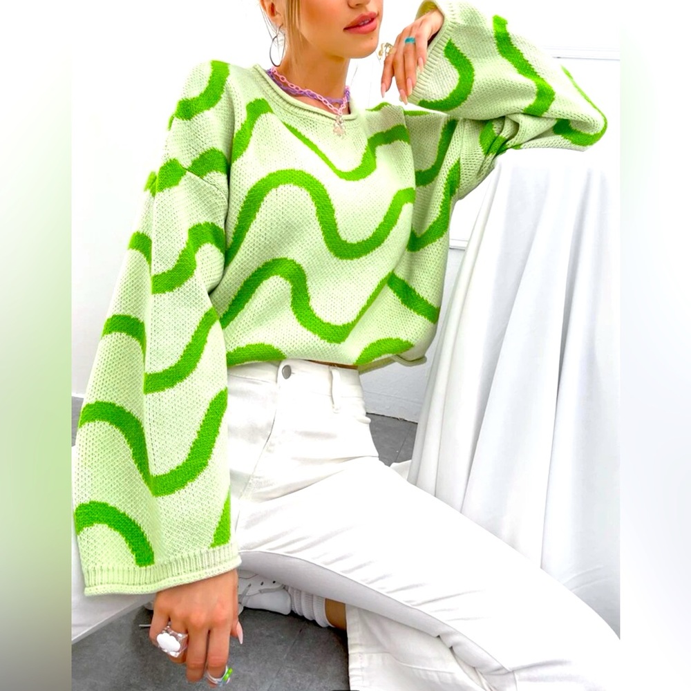 Wave Stripe Pattern Drop Shoulder Sweater - image 1